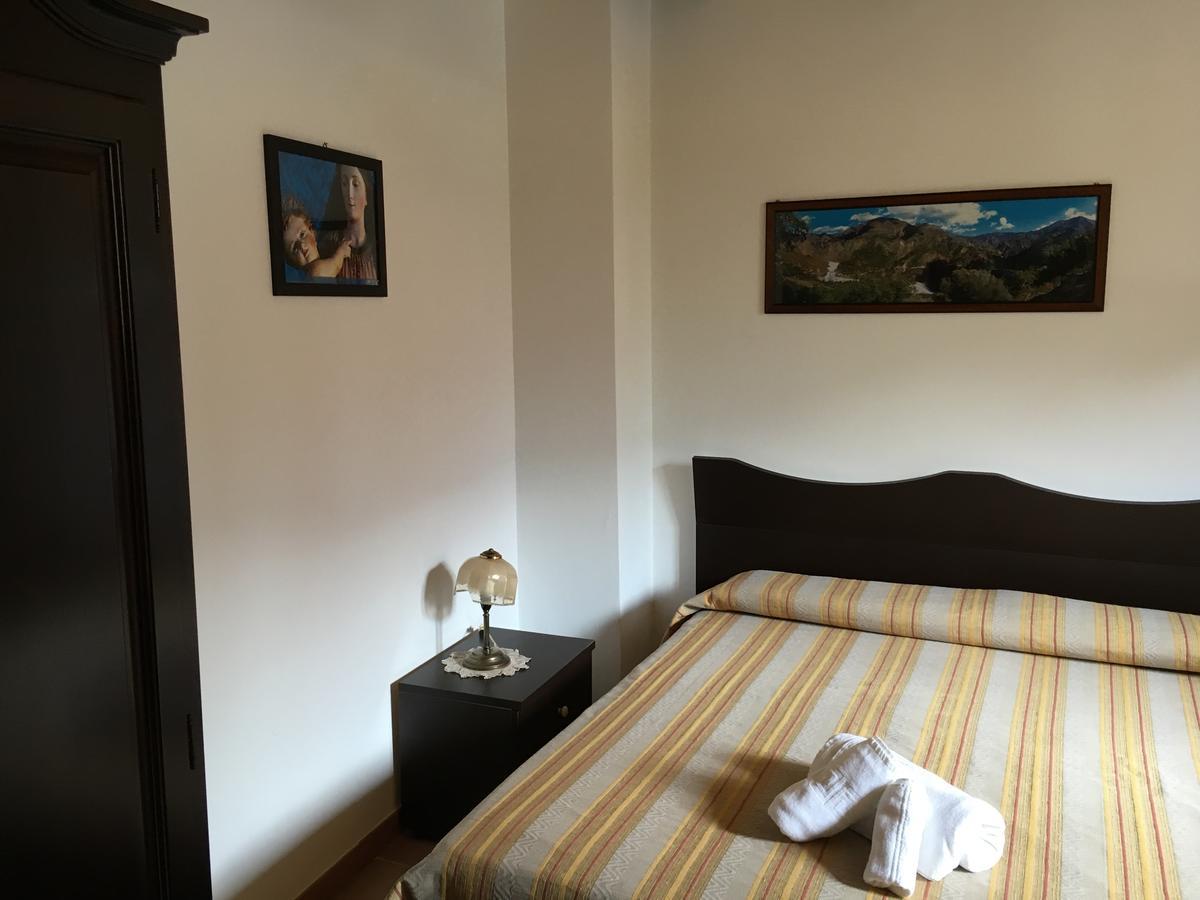 La Bastia Bed and Breakfast Scilla Buitenkant foto